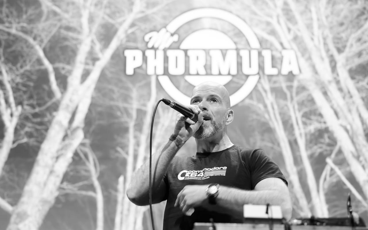Mr Phormula 1 (Kevin Curtis) Mr Phormula 1